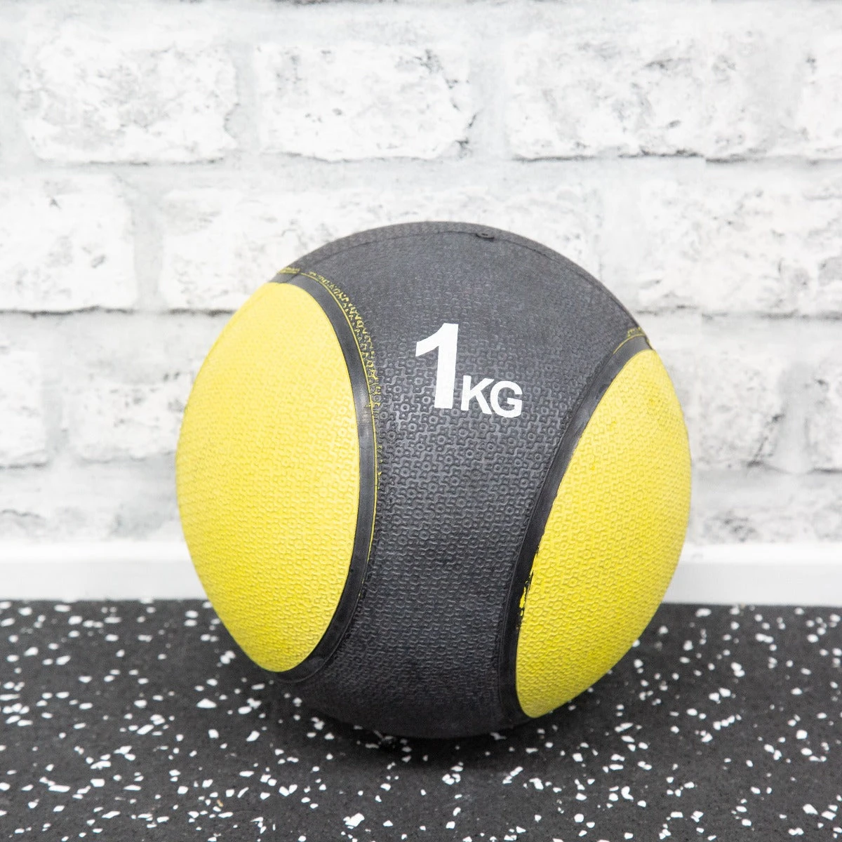 Refurbished Medicine Balls 1KG - 10KG 2 Refurbished Medicine Balls 1KG - 10KG - Image 2
