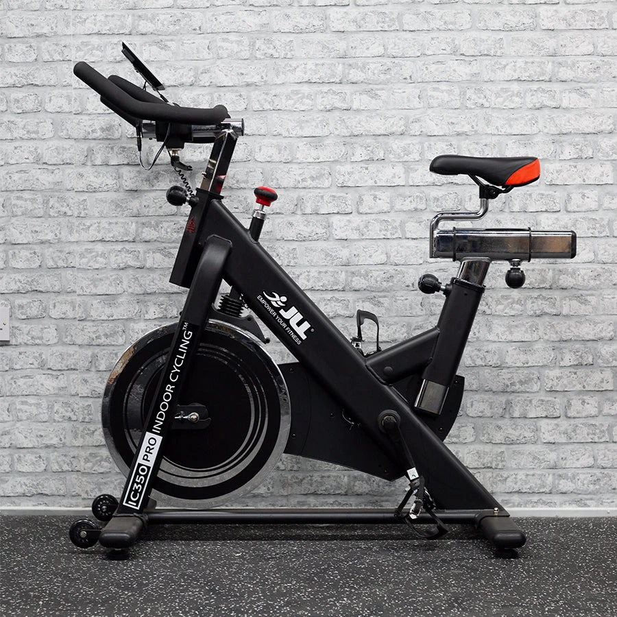 Refurbished IC350 PRO Indoor Cycling Bike 3 Refurbished IC350 PRO Indoor Cycling Bike - Image 3